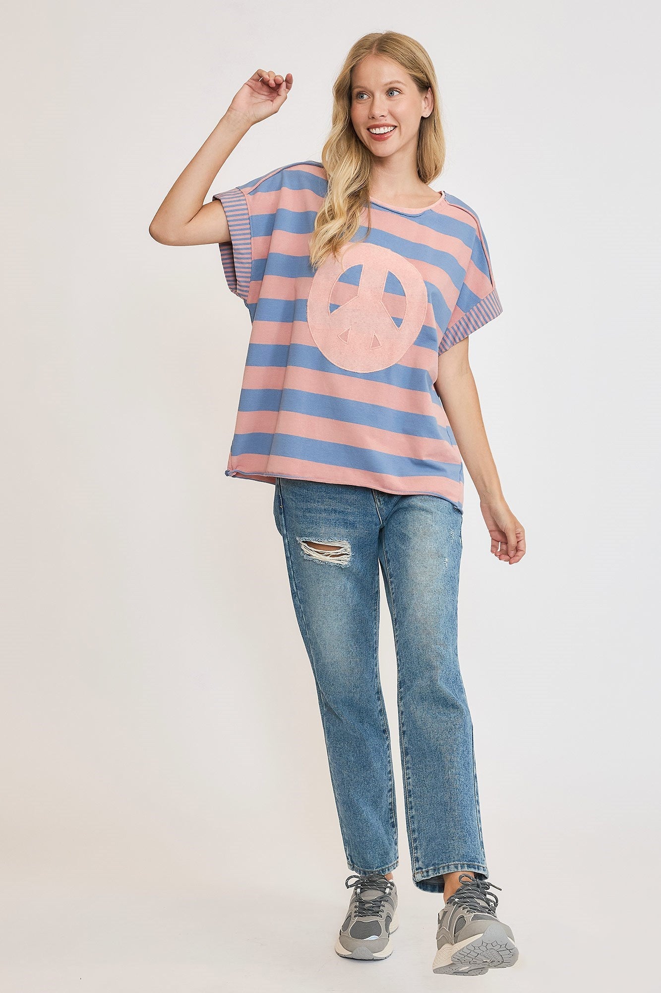 UMGEE - Dusty Blue Striped Peace Sign Patch T-Shirt