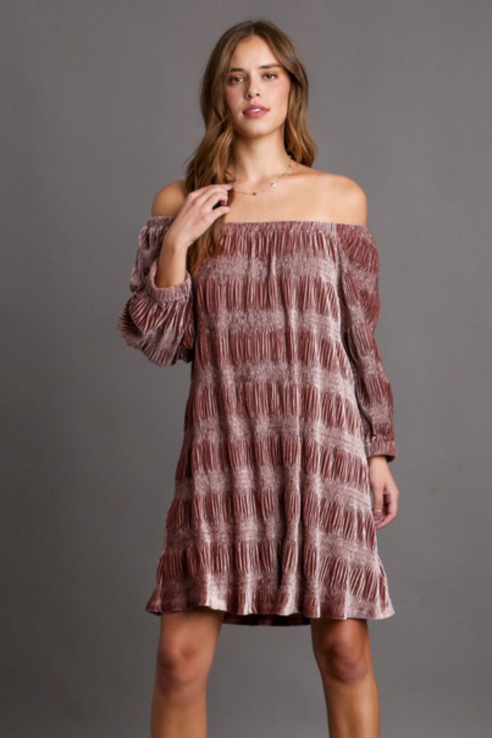 UMGEE - Dusty Pink Off - Shoulder Balloon Sleeve Velvet Mini Dress