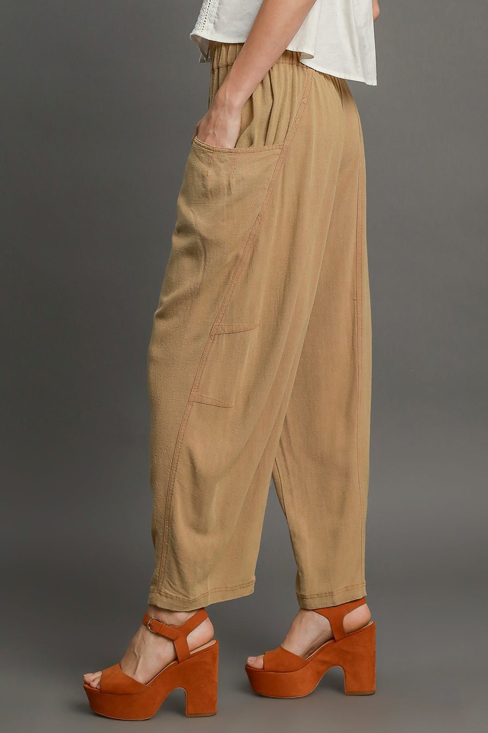 UMGEE - Elastic Waist Baggy Fit Pants in Latte