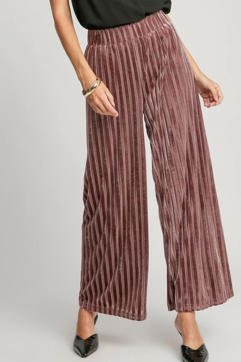 UMGEE - Elastic Waist Wide Leg Velvet Pants in Burgundy Stripe