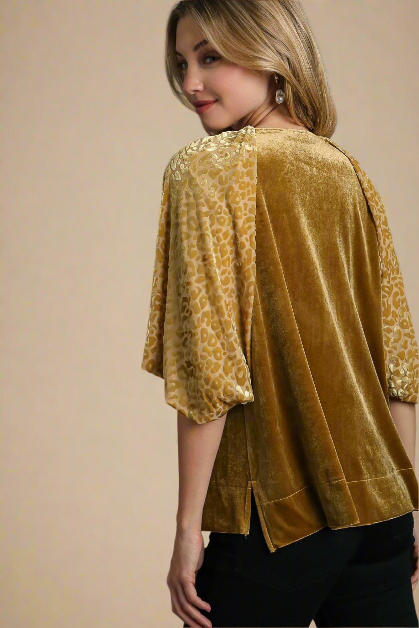 UMGEE - Gold Leopard Burnout Balloon Sleeve Velvet Top