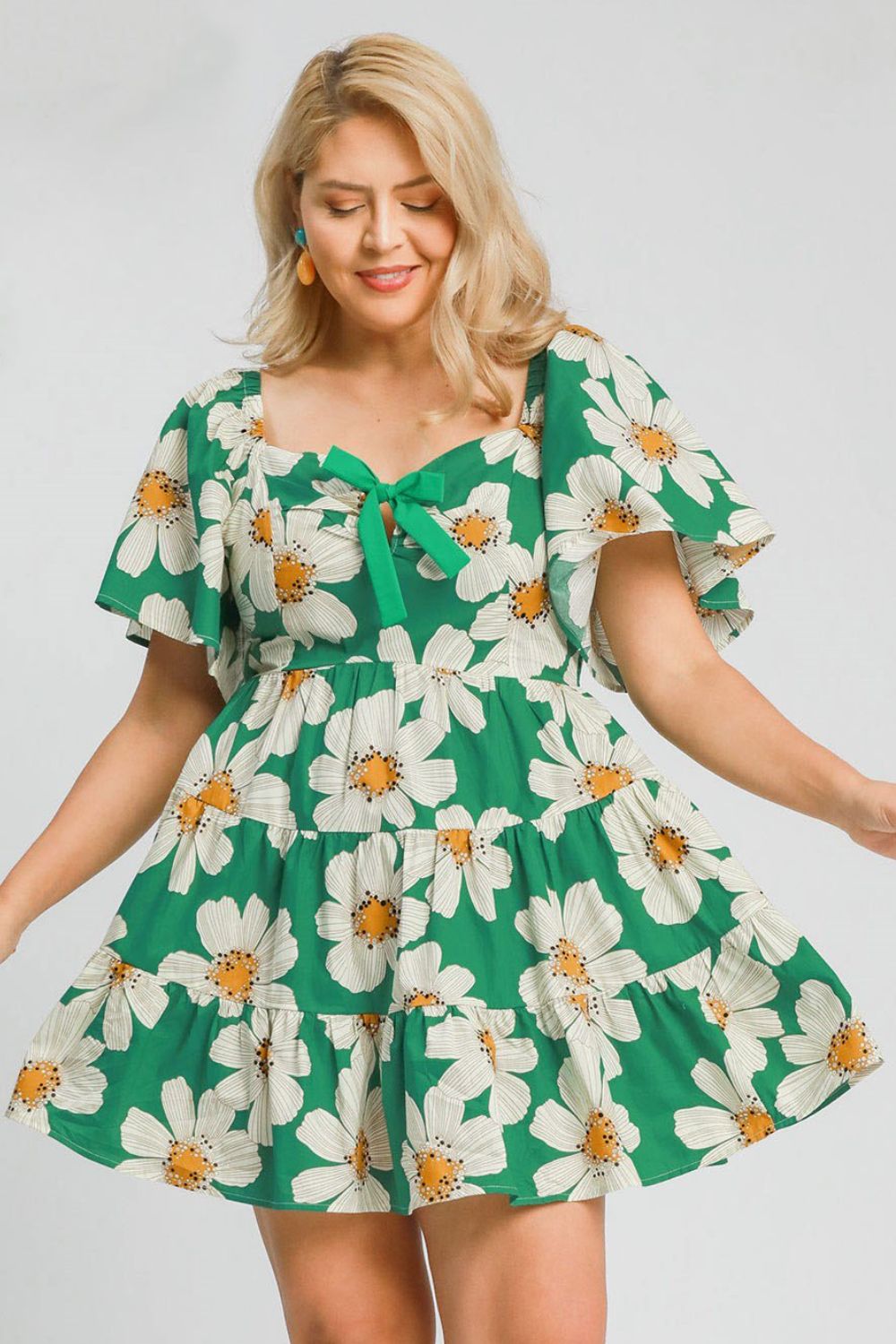 UMGEE - Green Daisy Mini Dress with Sweetheart Neckline and Bow Detail
