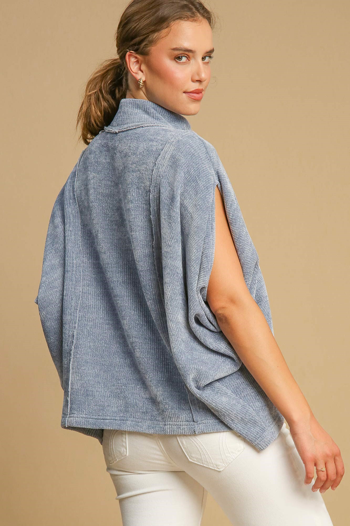UMGEE - Light Blue Mock Neck Batwing Sleeve Top