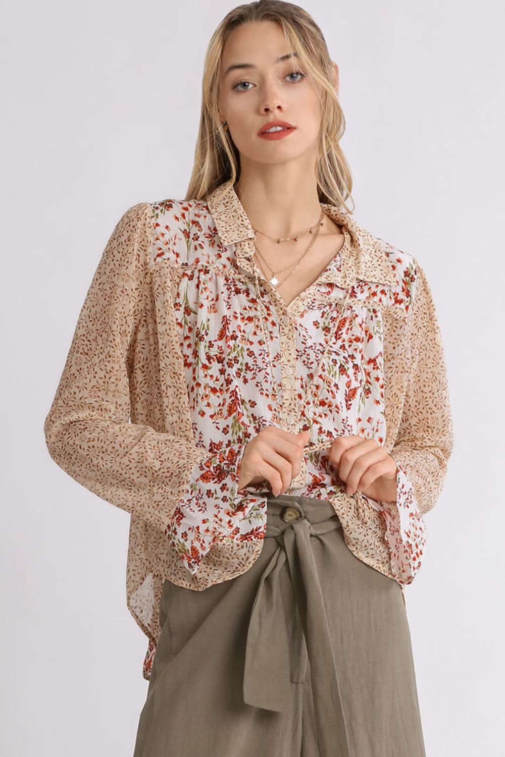 UMGEE - Off - White Wildflower Patch Button Blouse