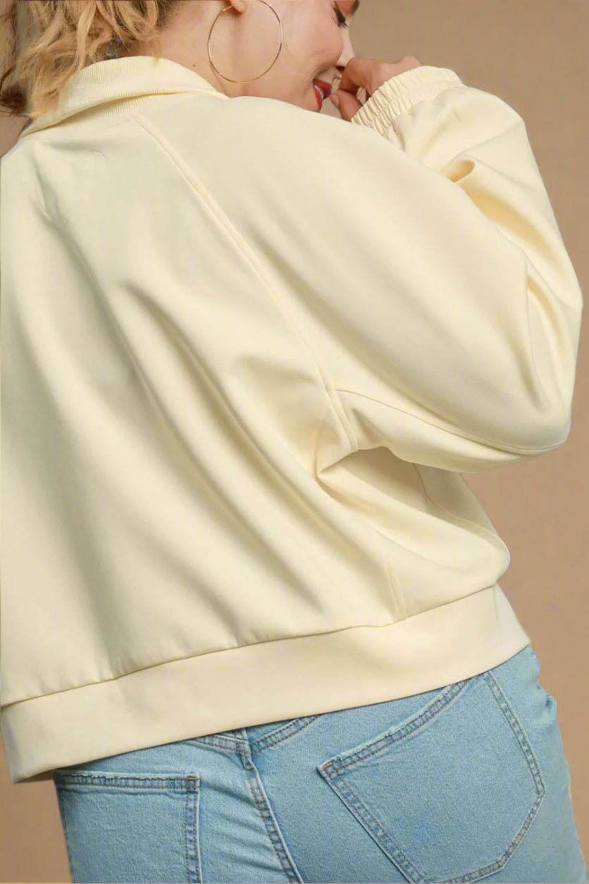 UMGEE - Pale Yellow Cropped Half - Zip Pullover Sweatshirt
