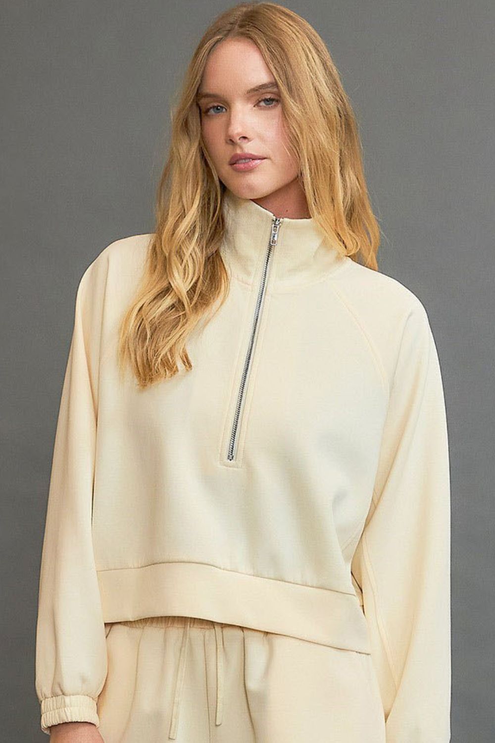 UMGEE - Pale Yellow Cropped Half - Zip Pullover Sweatshirt
