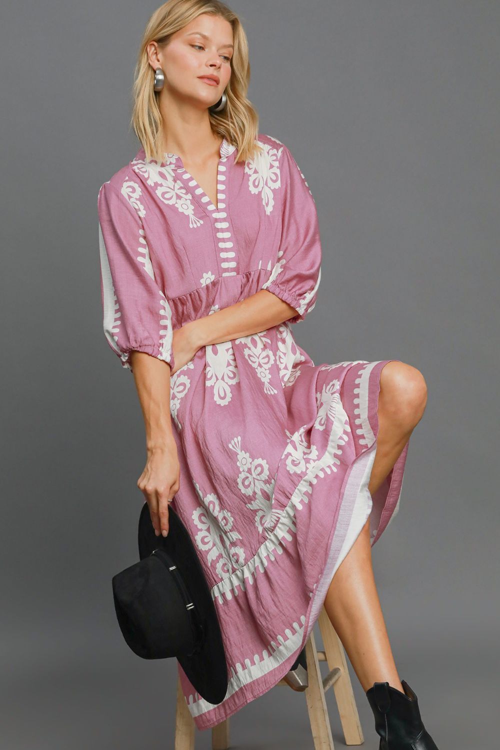 UMGEE - Printed V - Neck Midi Dress in Light Mauve