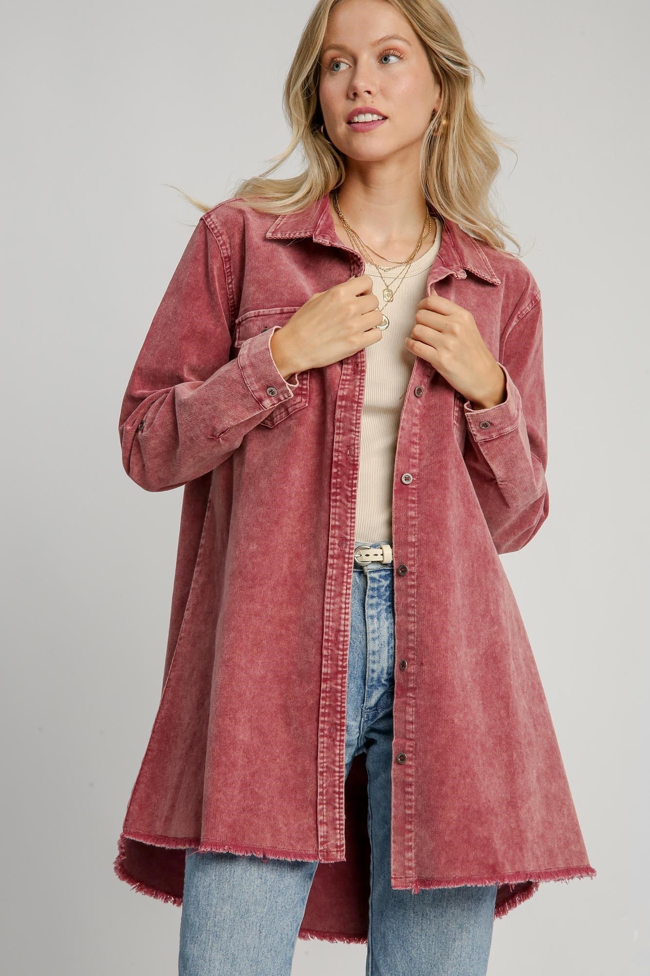 UMGEE - Raw Hem Button Down Denim Jacket in Wine