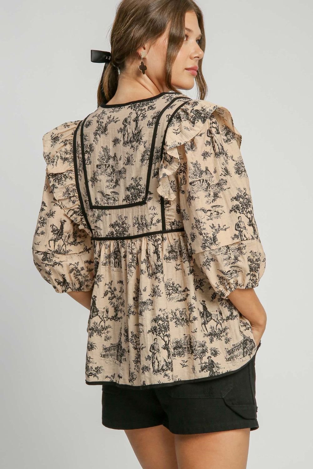 UMGEE - Ruffled Tie Neck Babydoll Blouse in Floral Taupe