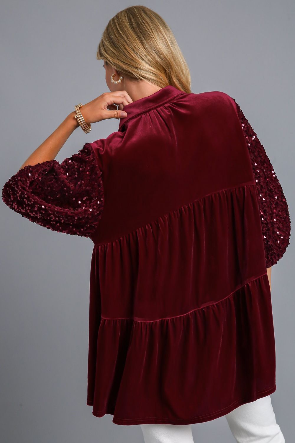 UMGEE - Sequin Detail Half Sleeve Velvet Top in Wine