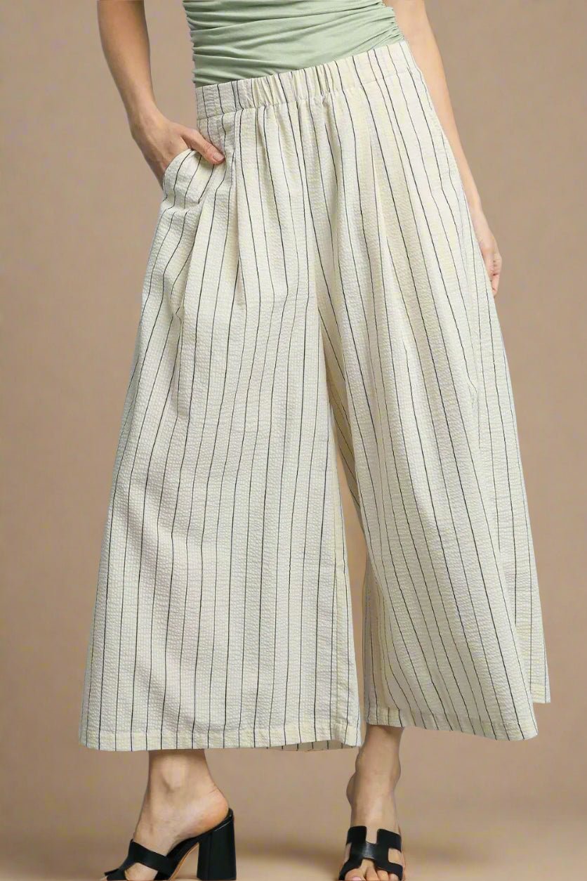 UMGEE - Wide Leg Striped Pants in Ivory and Black