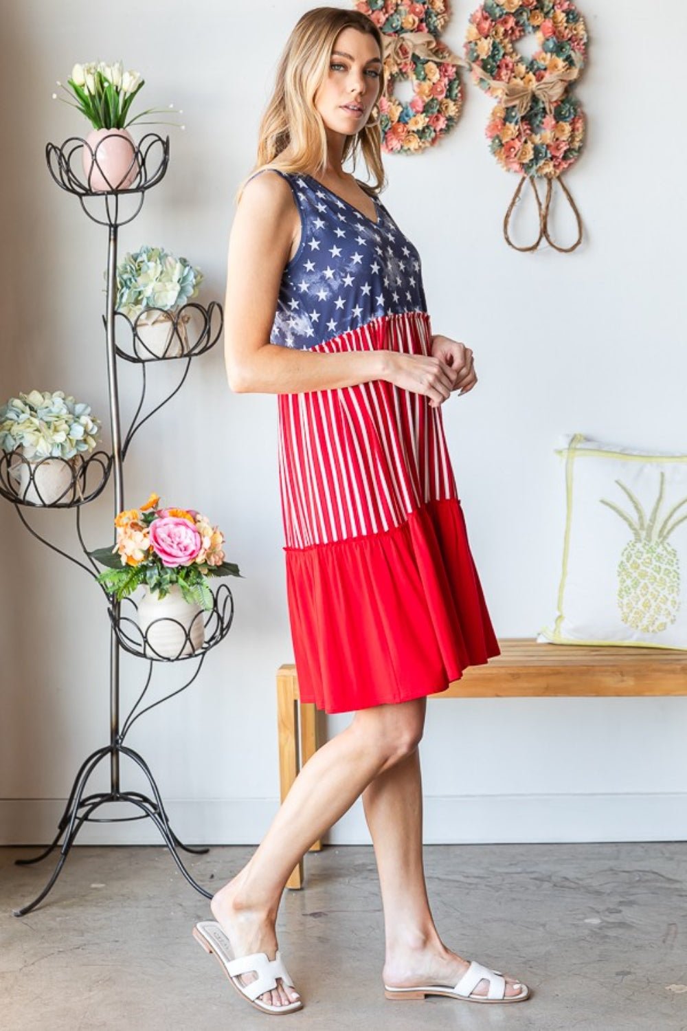 US Flag Theme Sleeveless Knee-Length Dress in Red MultiKnee-Length DressHeimish