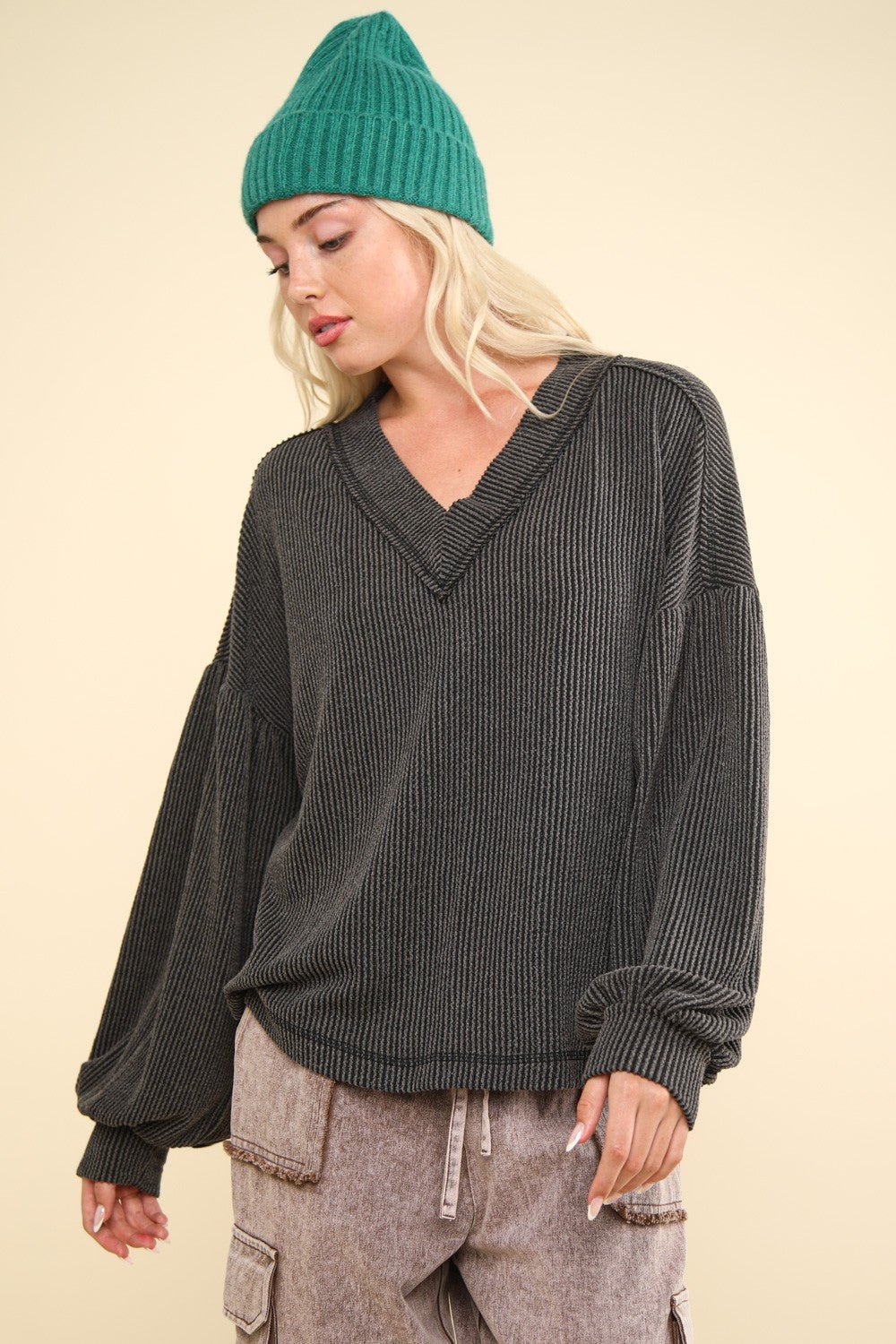 Very J - Exposed Seams V - Neck Rib Knit Top in Charcoal