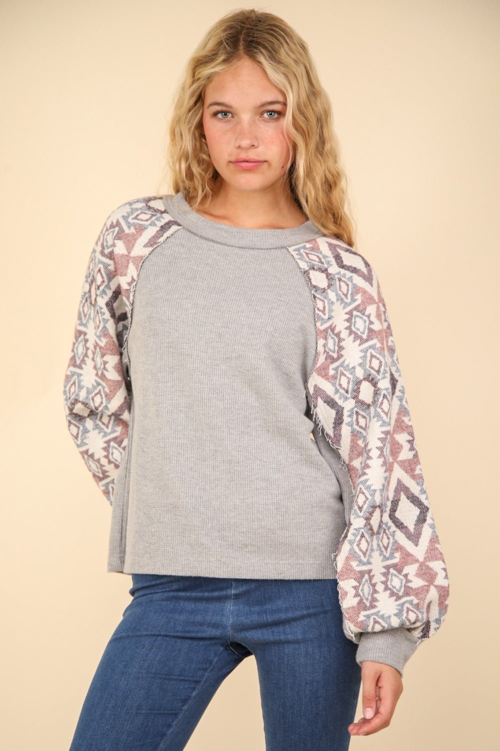 Very J - Printed Long Sleeve Knit Top in Heather Grey