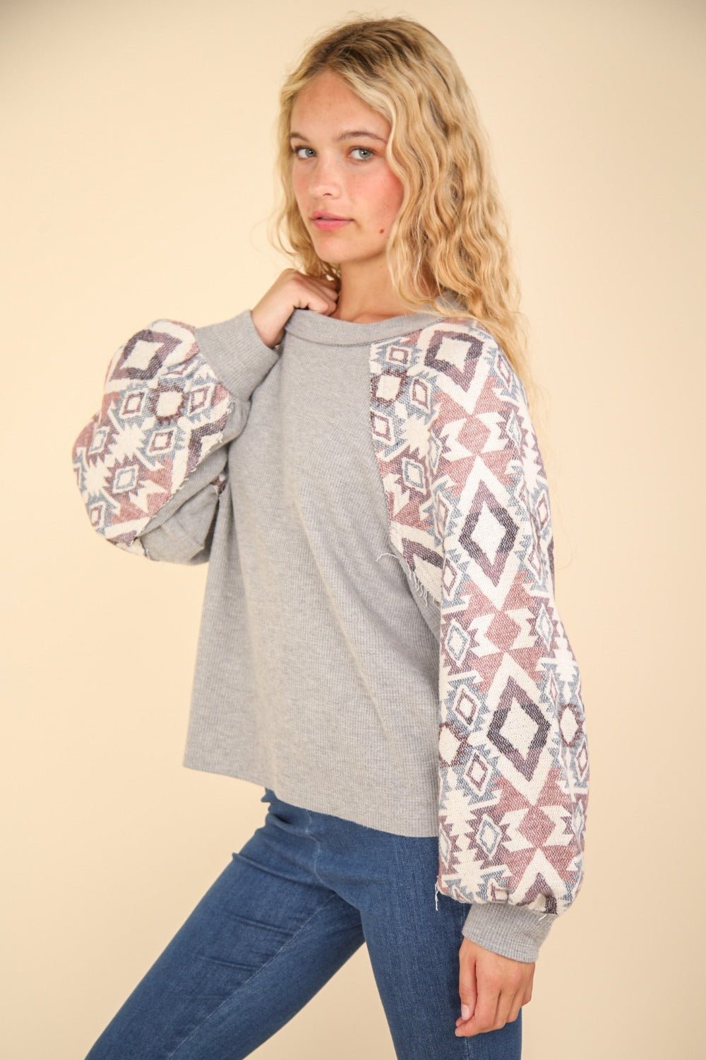 Very J - Printed Long Sleeve Knit Top in Heather Grey