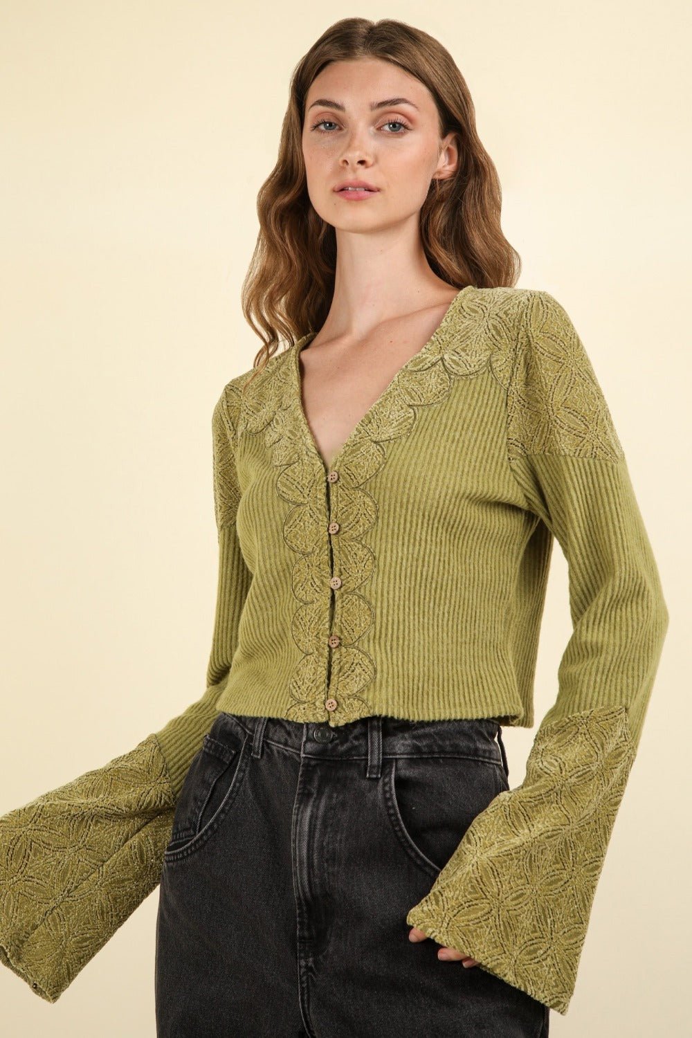 Very J - V - Neck Lace Detail Crop Top in Olive