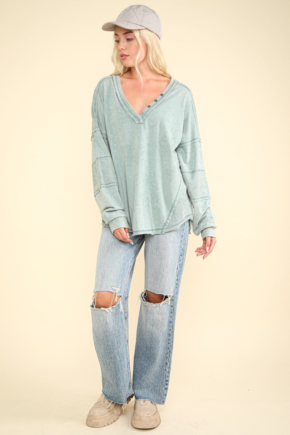 Very J - Washed V - Neck Exposed Seams Knit Top in Sage