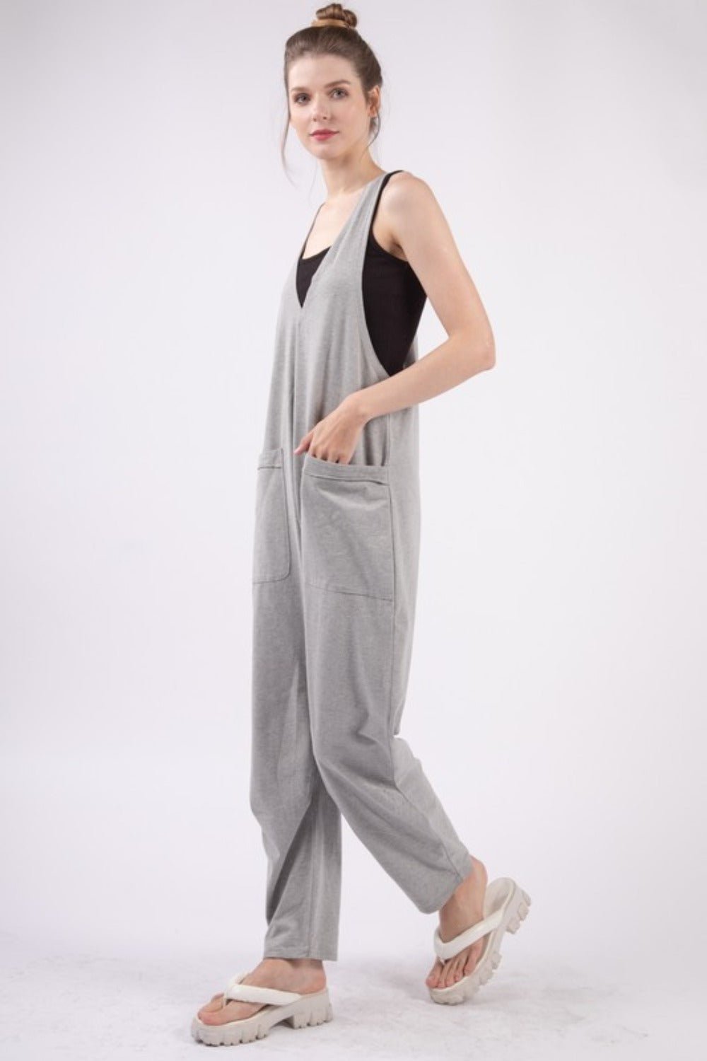 Very JPlunge Neck Sleeveless Jumpsuit with Pockets in Grey