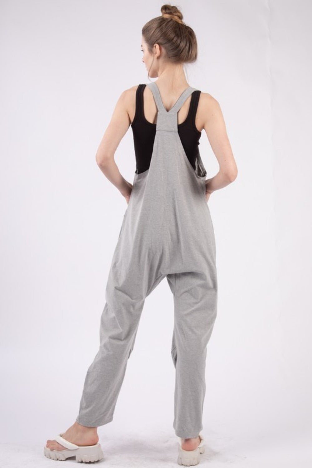 Very JPlunge Neck Sleeveless Jumpsuit with Pockets in Grey