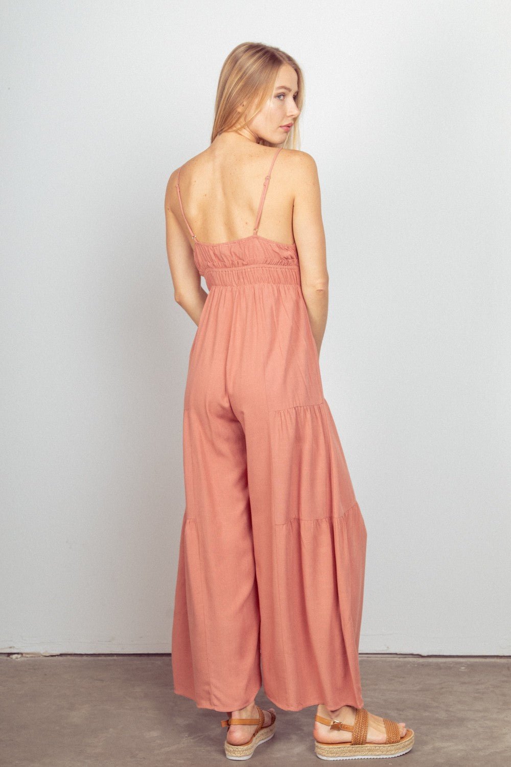 Very JSleeveless Ruched Wide Leg Jumpsuit in Blush