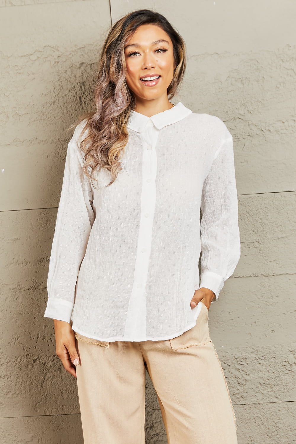 VEUX ETRE - Long Sleeve Button Down Top in White