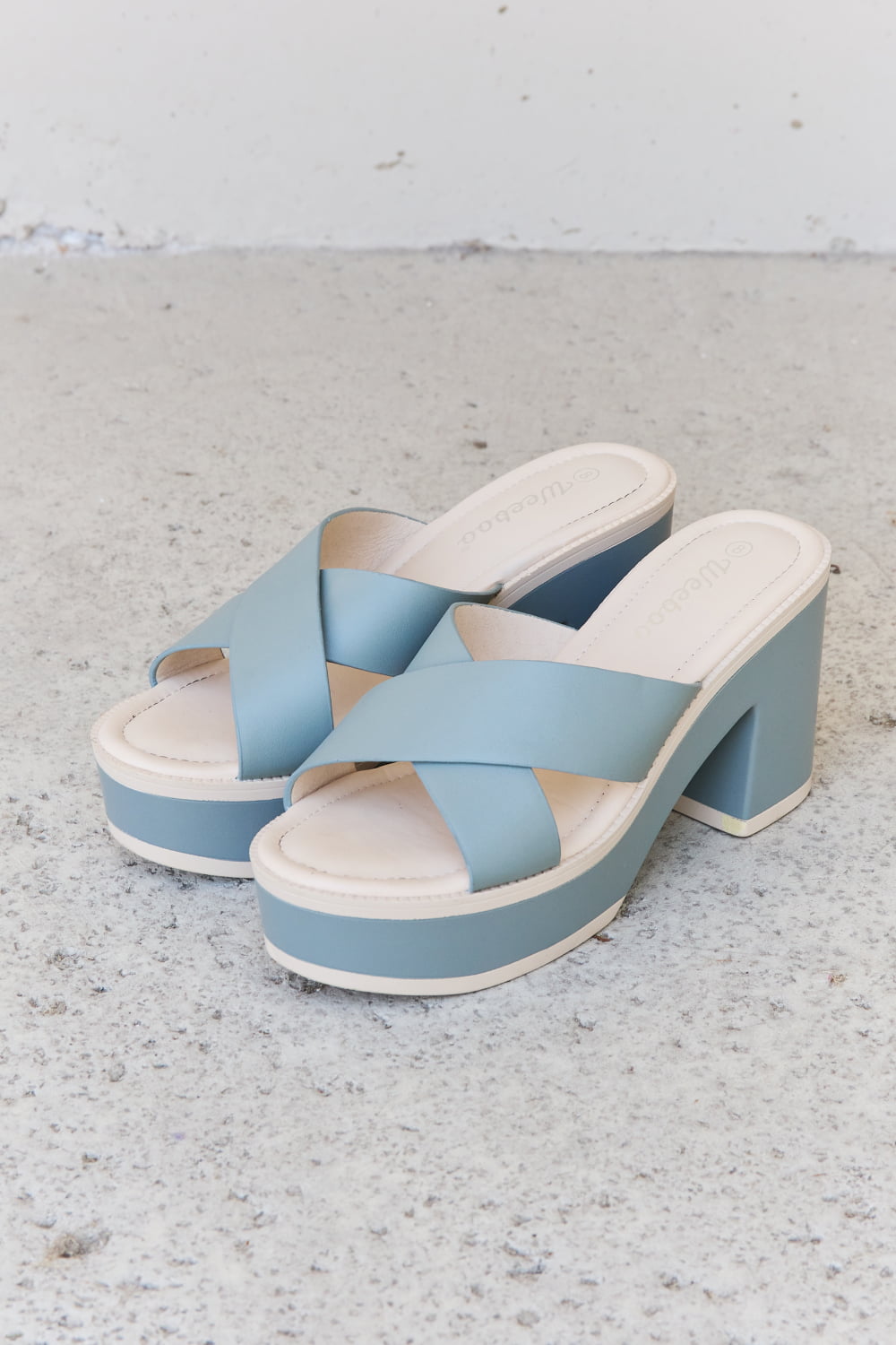 Weeboo - Vegan Leather Contrast Platform Sandals in Light Blue