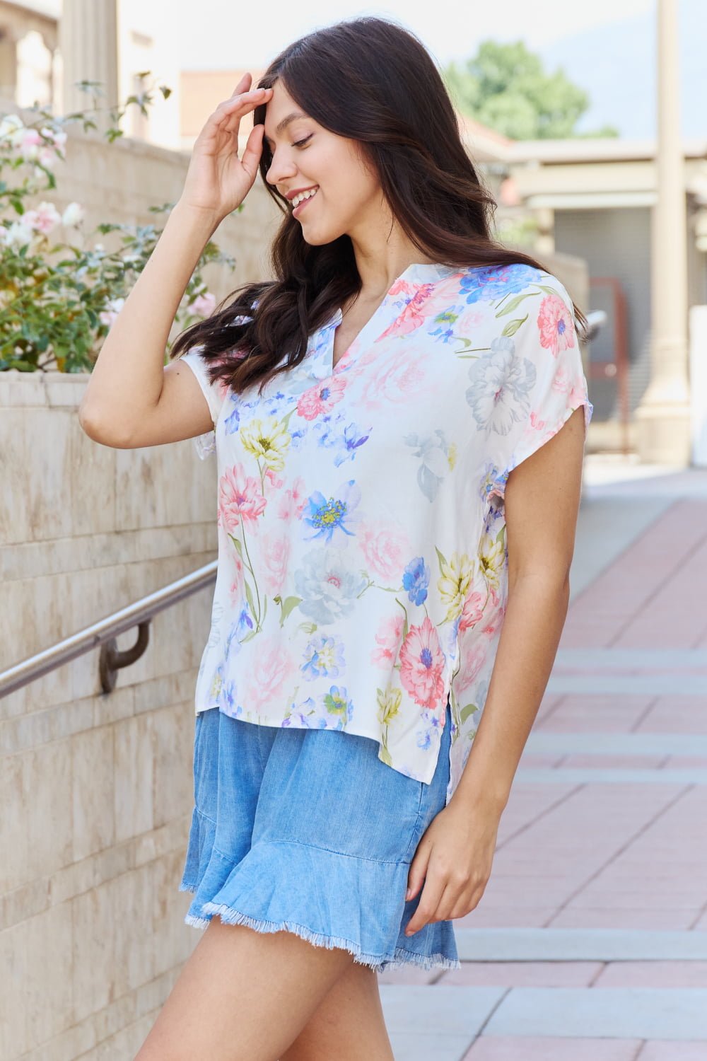 White Birch - Short Sleeve Floral Print Top