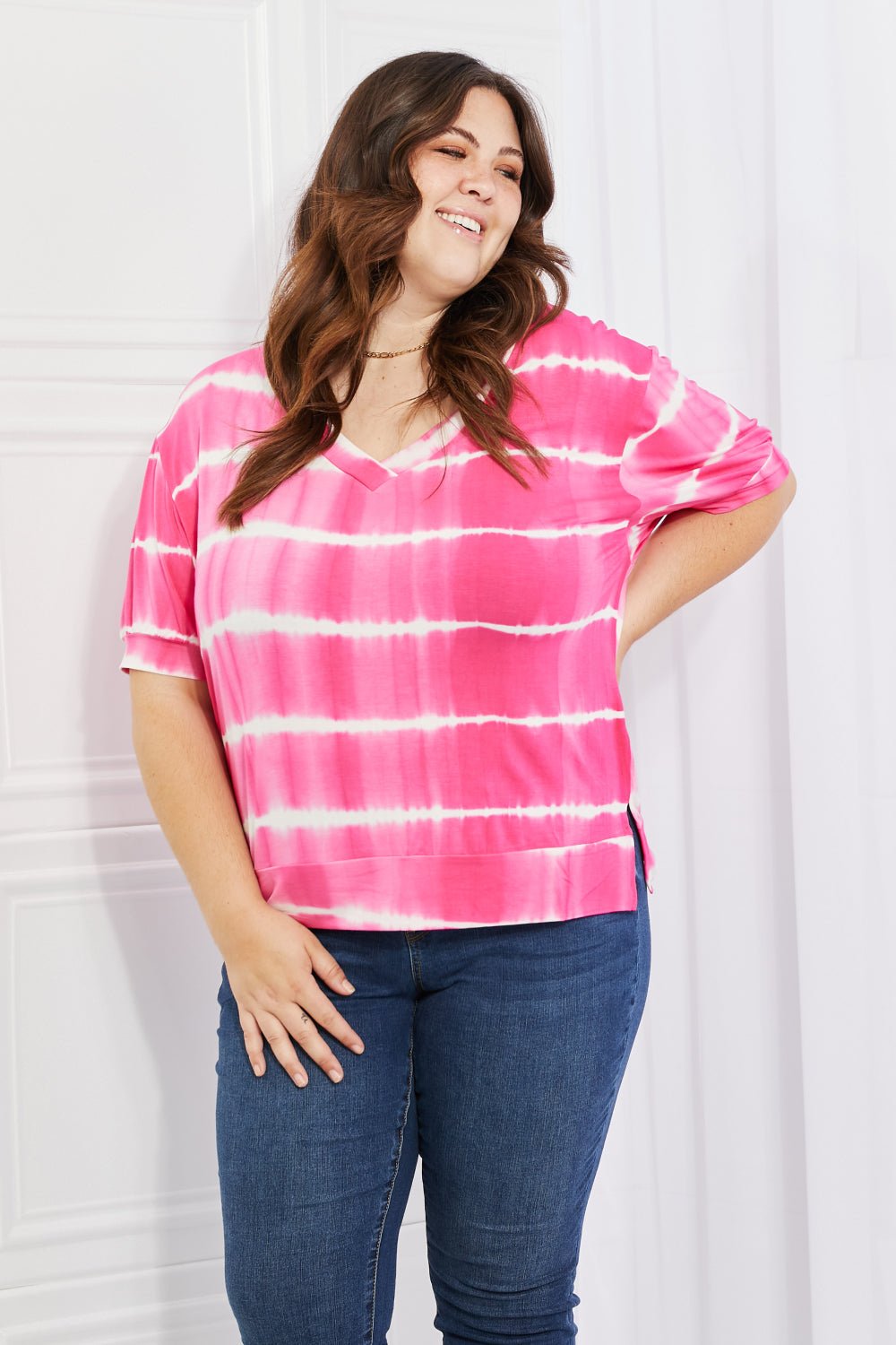 Yelete - Oversized Fit V - Neck Tie Dye Striped Top in Hot Pink