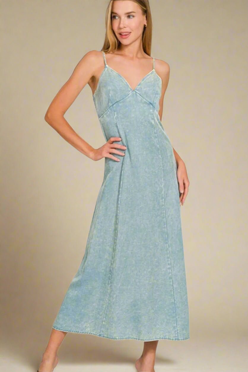 Zenana - Acid Wash Denim Maxi Dress – Light Blue