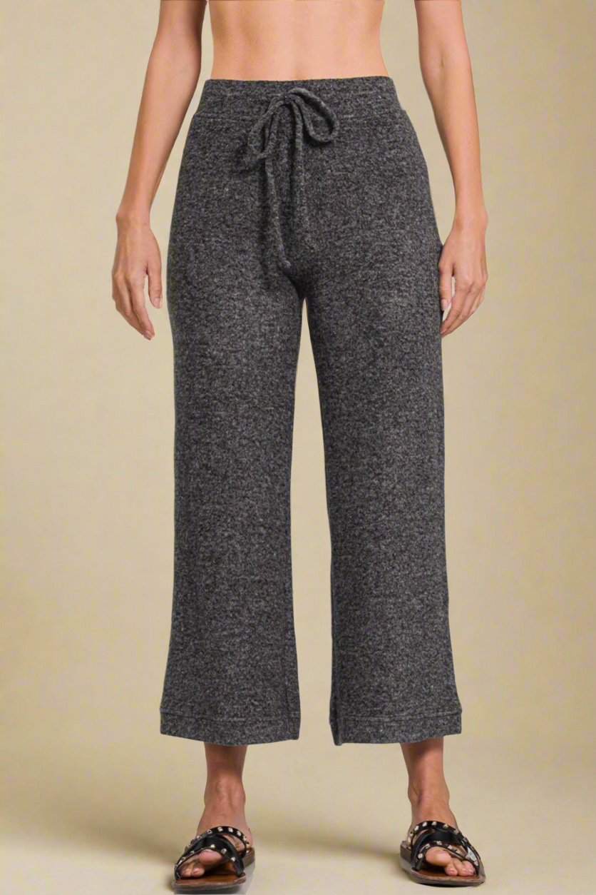 Zenana - Black Drawstring Hacci Knit Cropped Pants