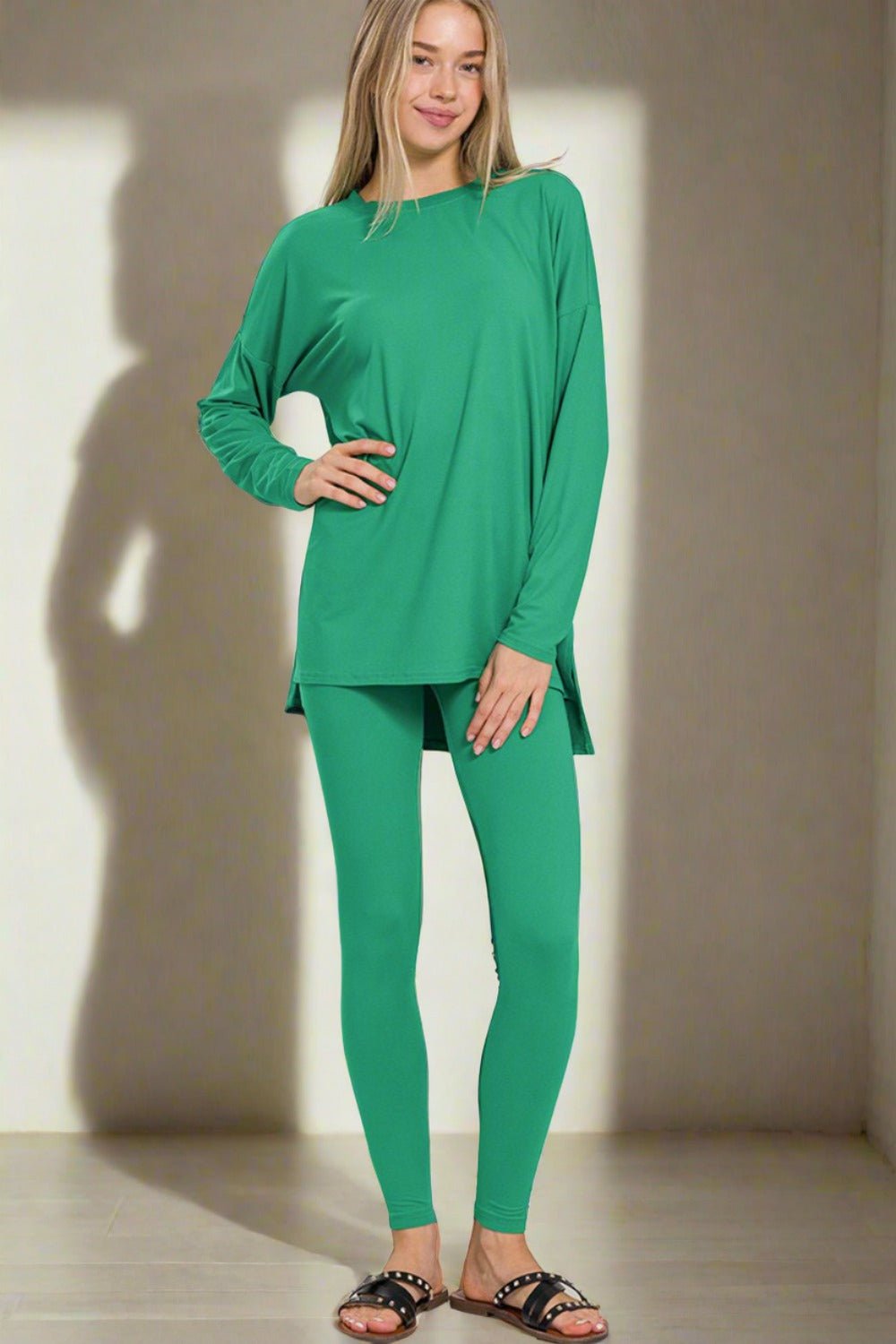 ZenanaBrushed Microfiber Top and Leggings Lounge Set in Kelly Green