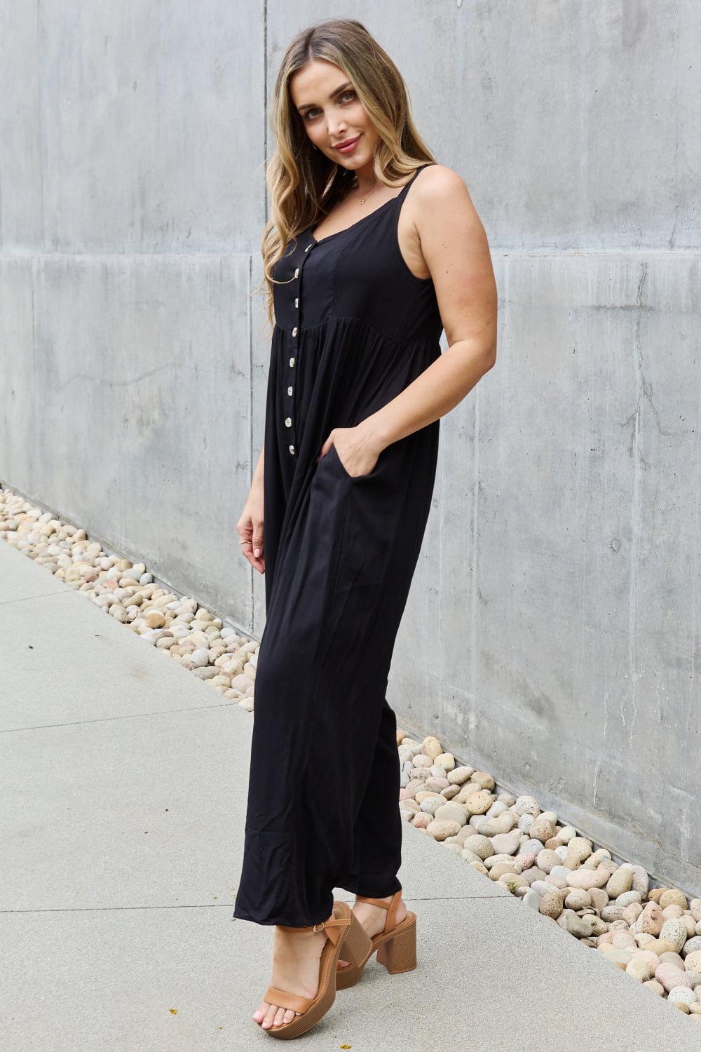 Wide Leg Button Down Sleeveless Jumpsuit in BlackJumpsuitHEYSON