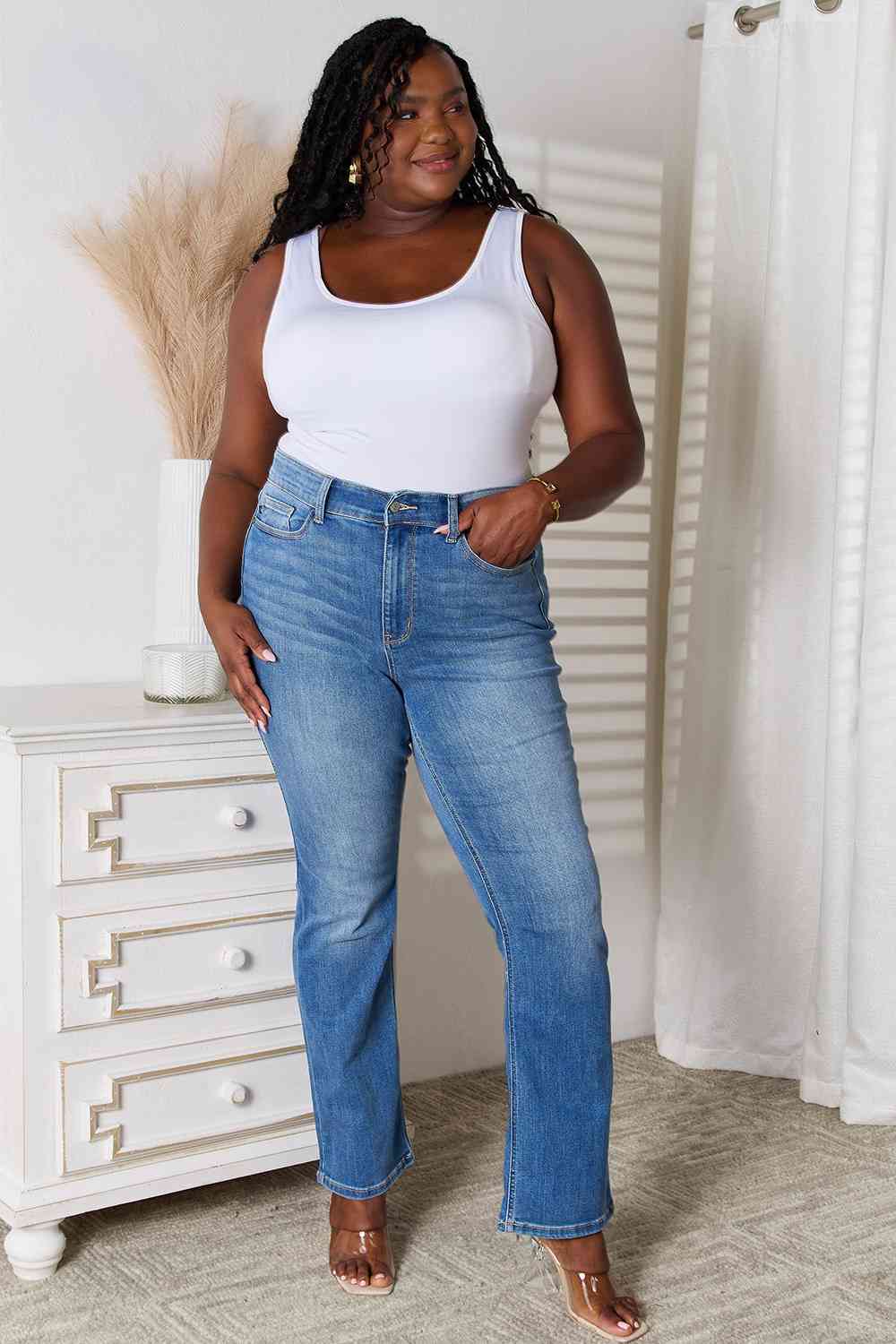 Bootcut Medium Wash Jeans with PocketsJeansJudy Blue