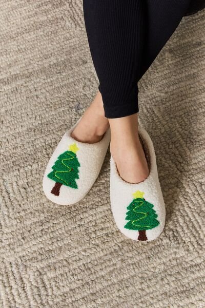 Christmas Tree Cozy SlippersSlippersMelody