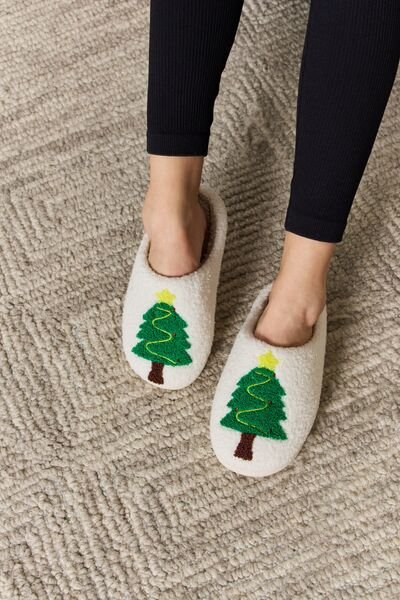 Christmas Tree Cozy SlippersSlippersMelody