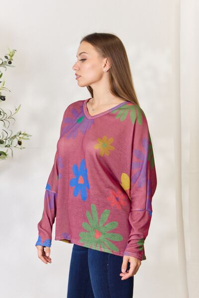 Floral V-Neck Long Sleeve Top in MagentaTopHOPELY