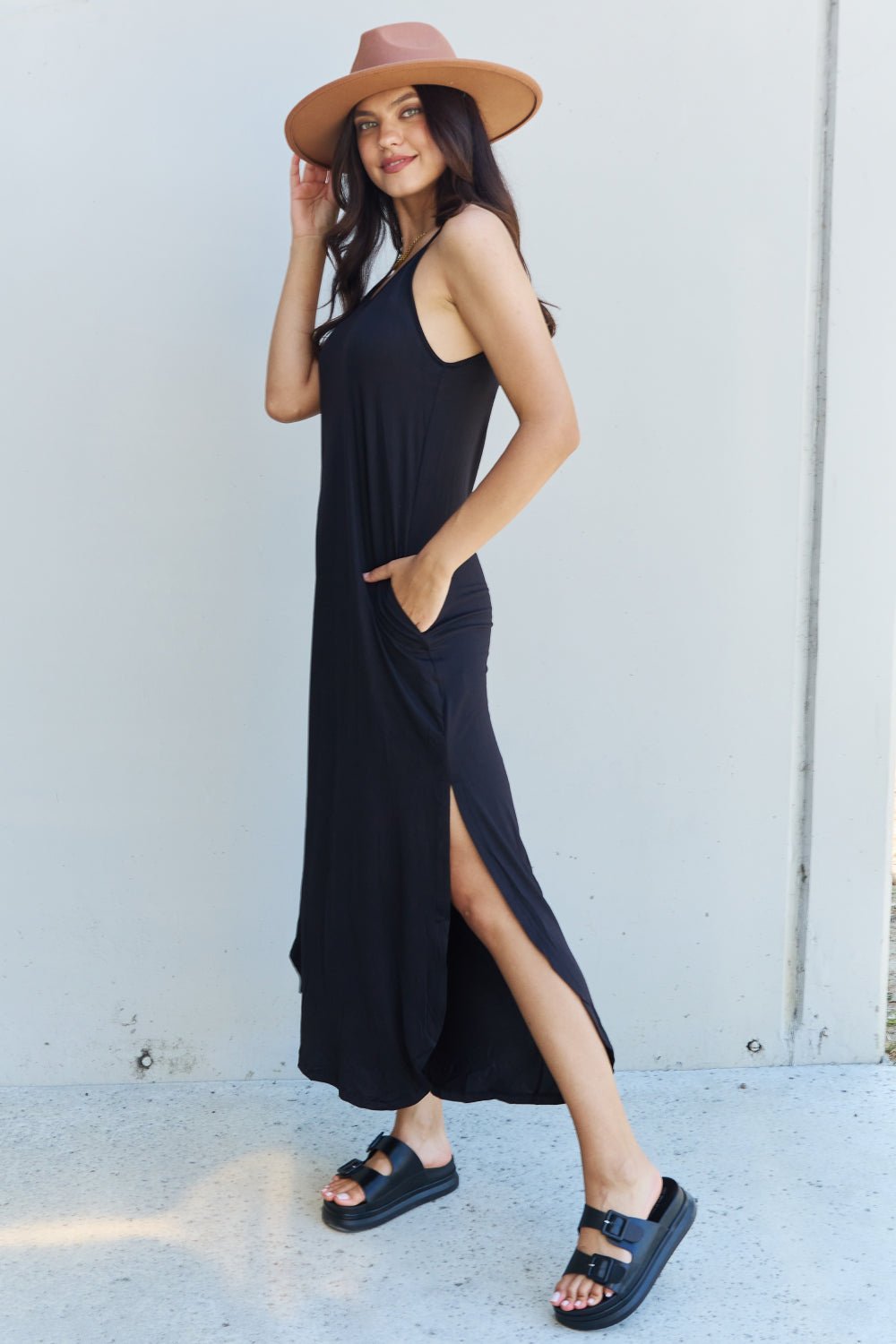 Cami Side Slit Maxi Dress in BlackMaxi DressNinexis