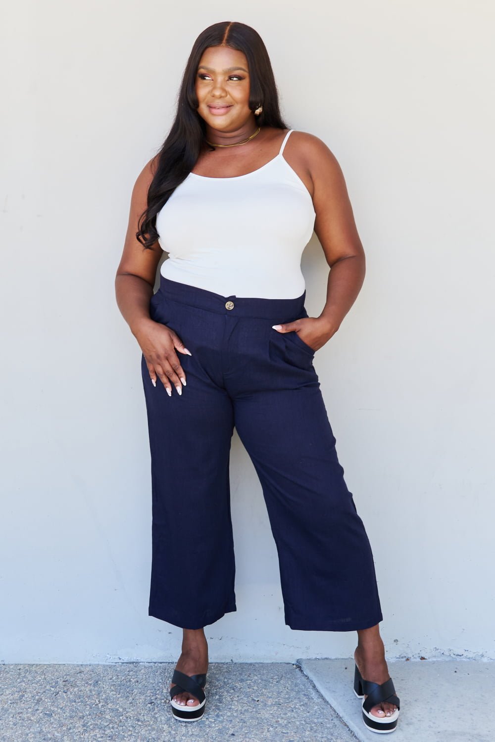 Pleated Linen Blend Cropped Pants in NavyPantsAnd the Why