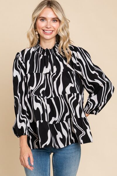Printed Smock Neck Tiered Blouse in Off White/BlackBlouseCulture Code