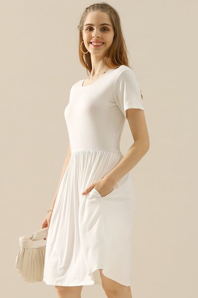 Short Sleeve Ruched Mini Dress with PocketsMini DressNinexis