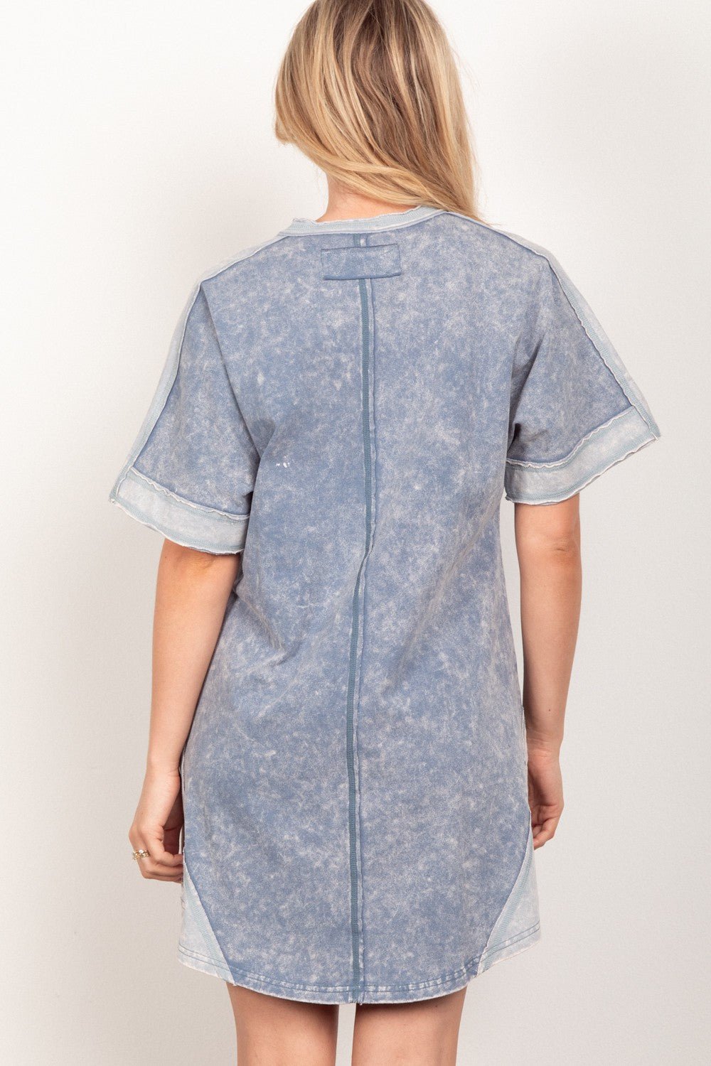 Short Sleeve V-Neck Mini Tee Dress in DenimMini DressVery J