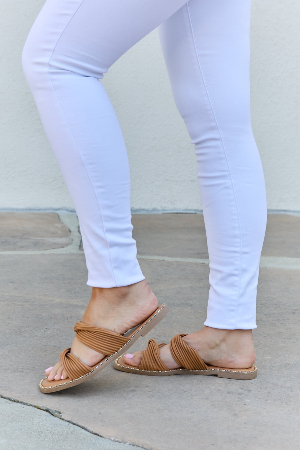 Double Strap Twist Sandals in CamelSandalsQupid