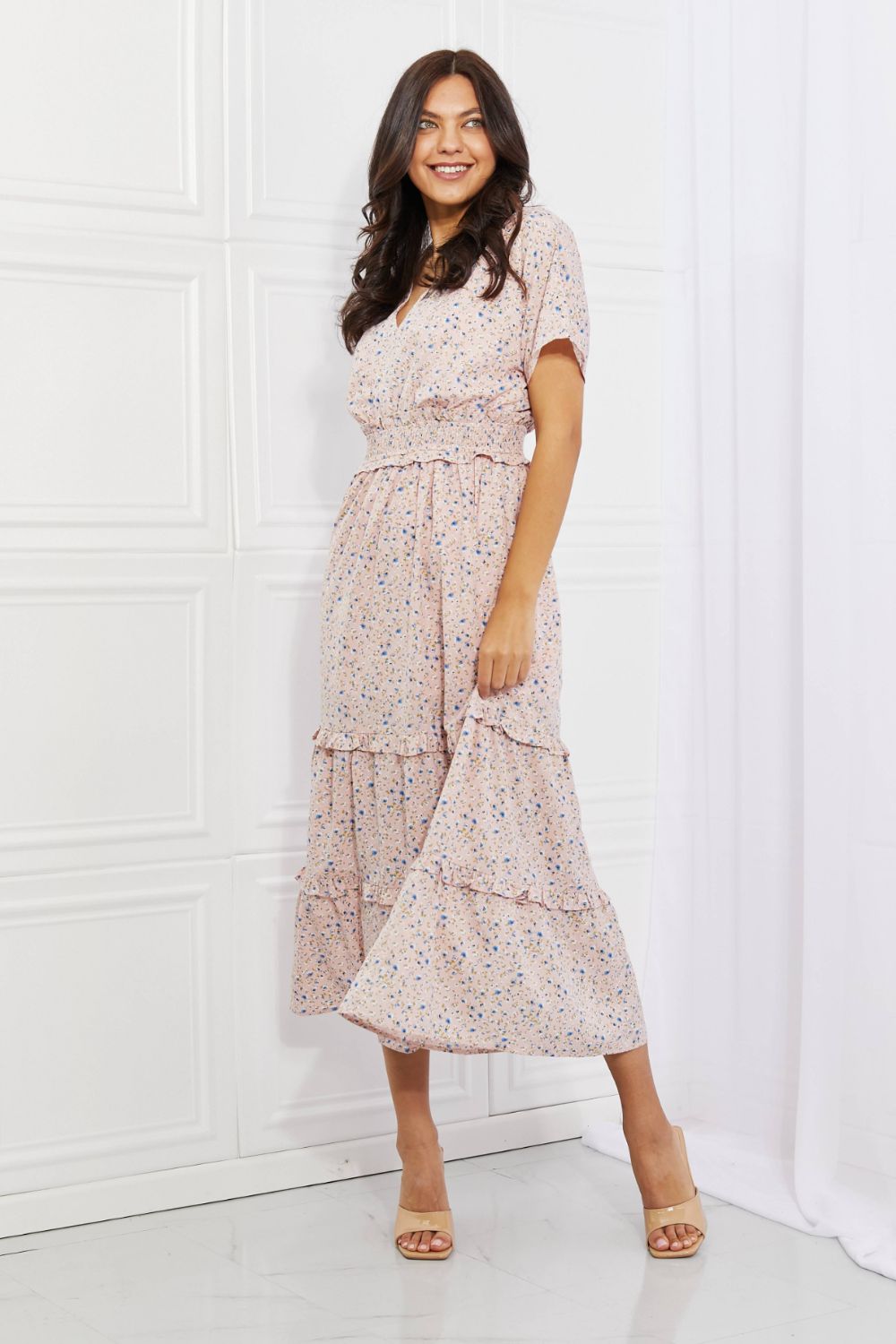 Floral Print V-Neck Maxi Dress in Blush PinkMaxi DressHEYSON