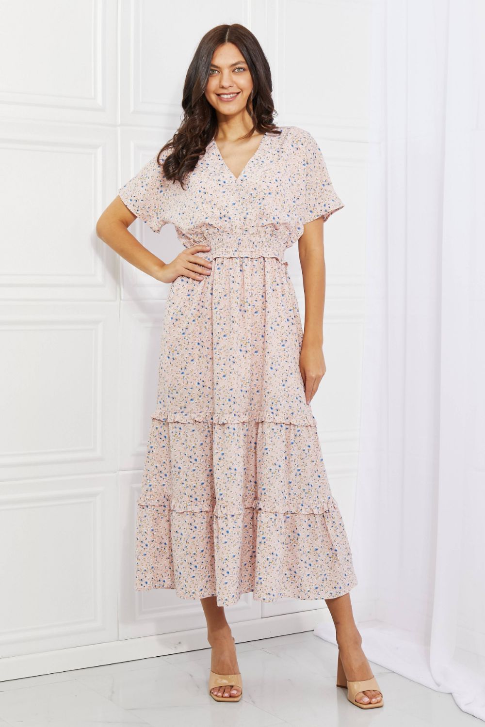 Floral Print V-Neck Maxi Dress in Blush PinkMaxi DressHEYSON