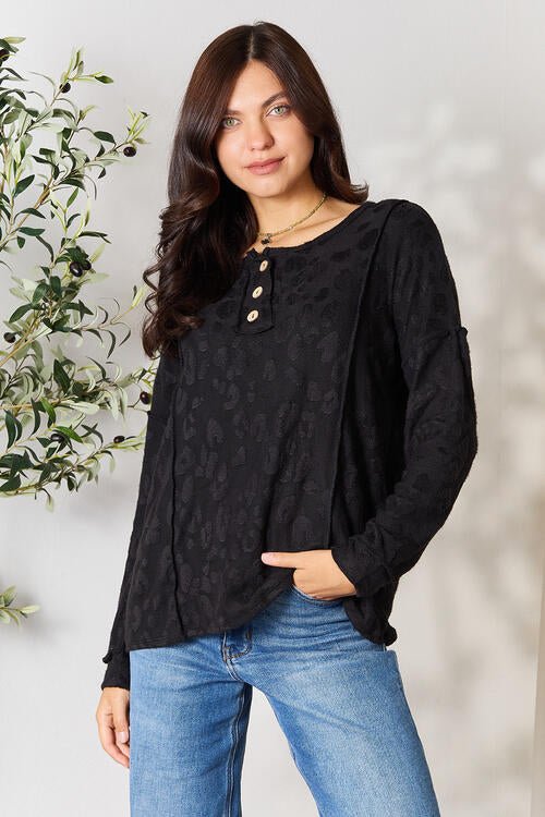Textured Exposed Seam Buttoned Blouse in BlackBlouseBOMBOM
