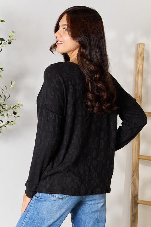 Textured Exposed Seam Buttoned Blouse in BlackBlouseBOMBOM