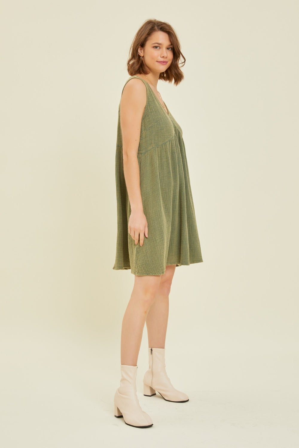 Textured V-Neck Sleeveless Flare Mini Dress in GreenMini DressHEYSON