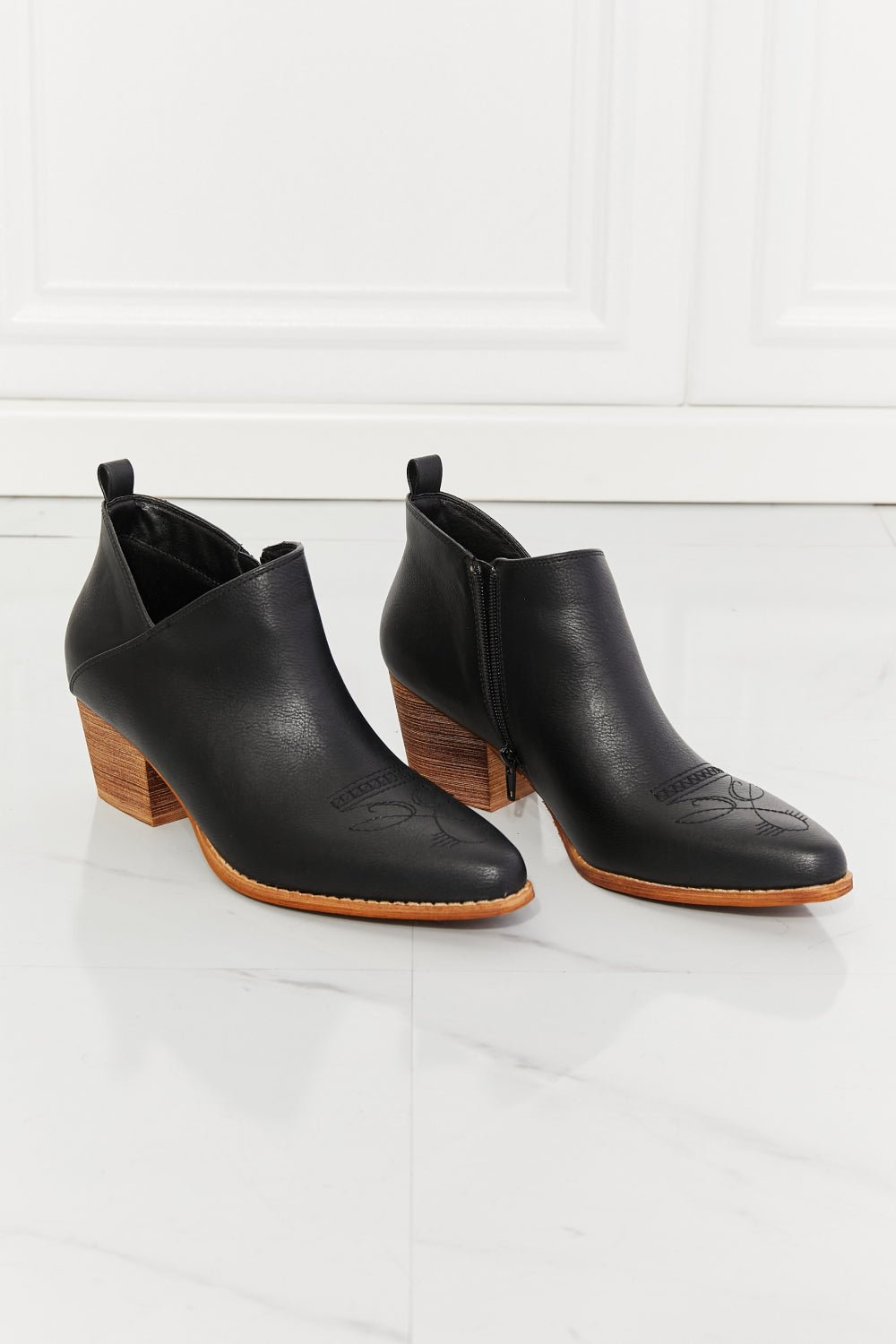 Vegan Leather Cowgirl Ankle Bootie in BlackBootiesMelody