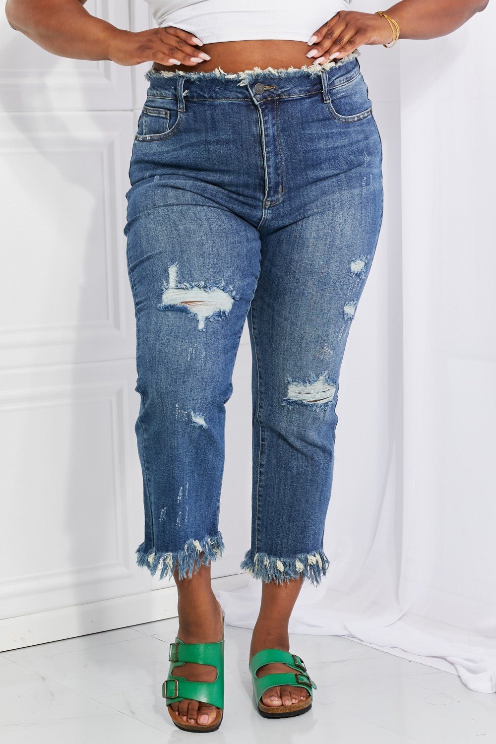 Straight Leg Crop Medium Wash JeansJeansRISEN