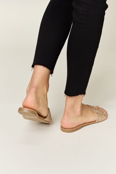 Vegan Leather Rhinestone Open Toe Flat Sandals in Rose GoldSandalsWILD DIVA